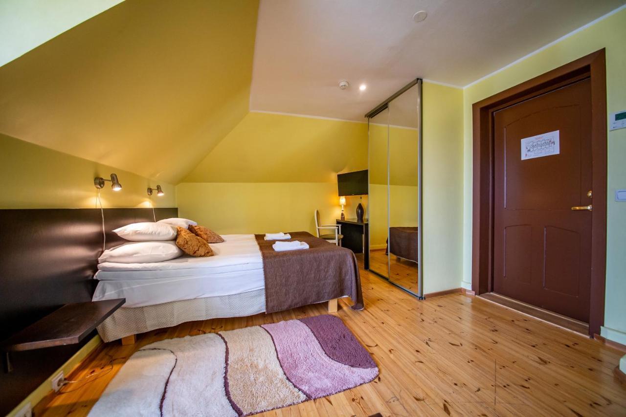 Hotel Liilia Kaina Bagian luar foto